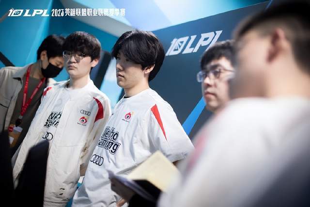 放弃自己的 放弃自己的